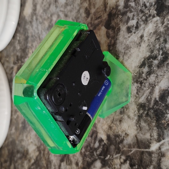 Vintage Alarm Clock - Picture 4 of 4